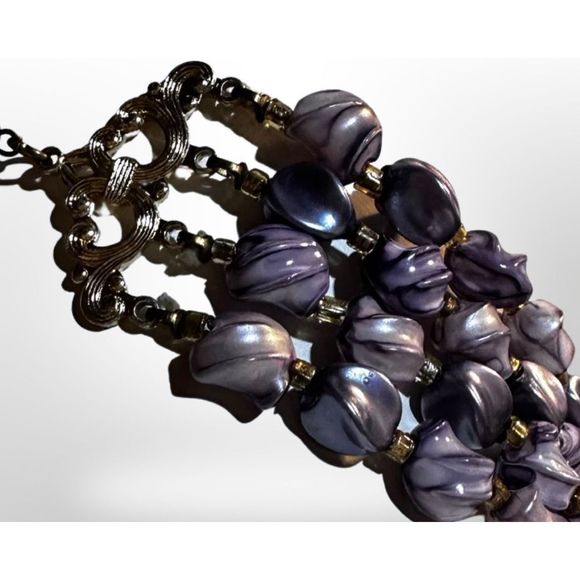 VTG c.1970 | Hand Painted  purple necklace - Picture 5 of 6